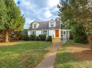 906 McKinley Ave, Rome, NY 13440