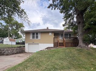 8058 State St, Omaha, NE 68127