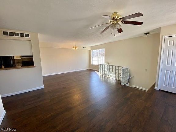3rd image of 10662 Independence Dr #29B