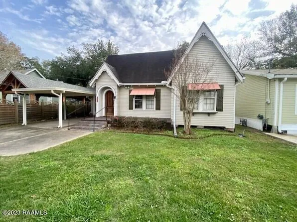 714 E 5th St, Crowley, LA 70526