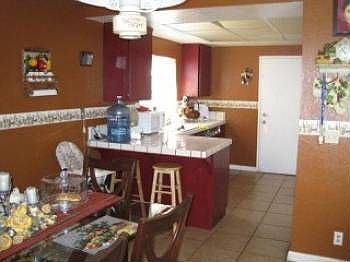 4th image of 2664 Suisun Ave