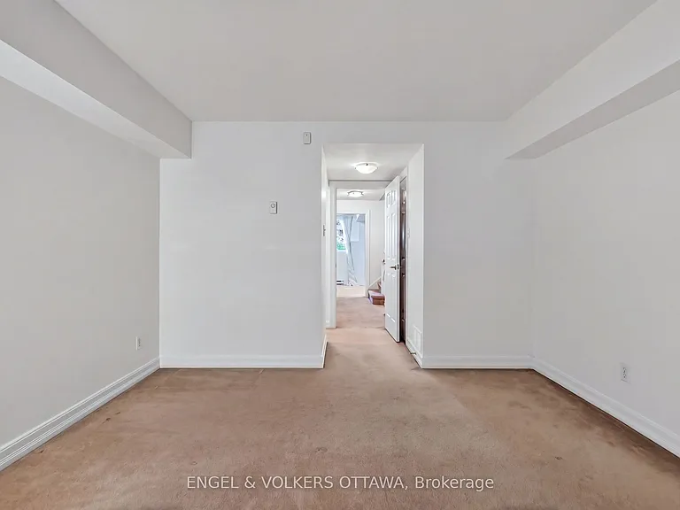 107 3rd Ave #A — Photo 24