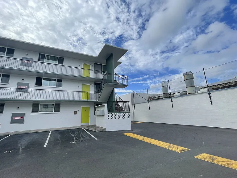 Olino at Pu'uloa Apartments — Photo 13