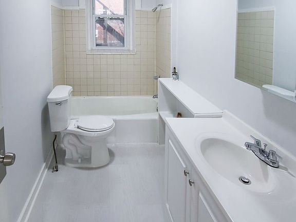 3rd image of 14 Kent Ave #1-C