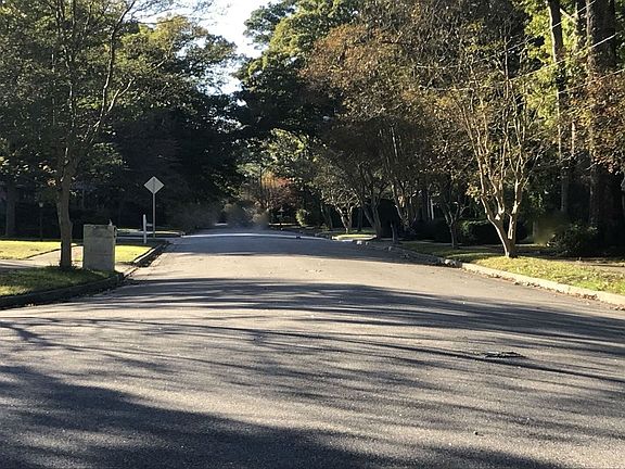 4th image of 6317 Taylor Dr