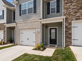 145 Champions Ln, Ashland City, TN 37015