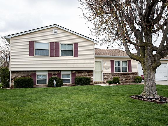 2nd image of 1571 Morton Ct
