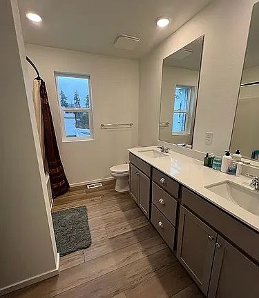 5th image of 16375 E 30th Ln