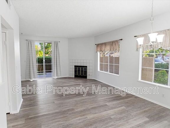 3rd image of 23903 Del Monte Dr Unit 53