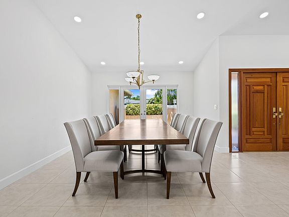 4th image of 11937 Sandlake Drive