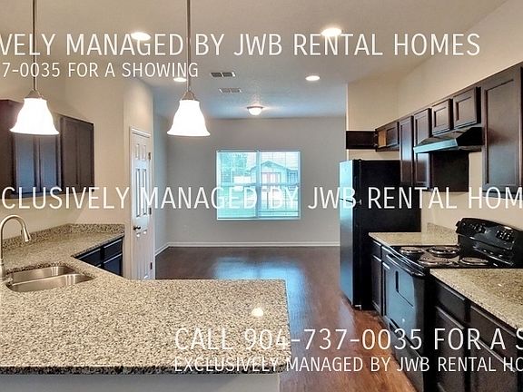4th image of 10940 Naples Ct N