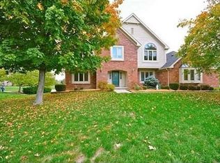 1537 Brook Mill Ct, Carmel, IN 46032