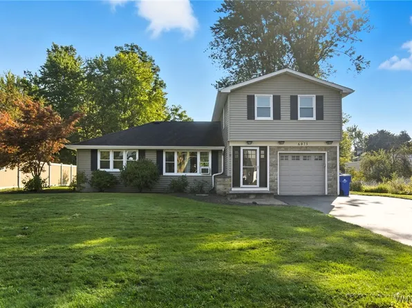 6075 Long St, Clarence Center, NY 14032