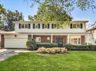 1118 Bob O Link Rd, Highland Park, IL 60035