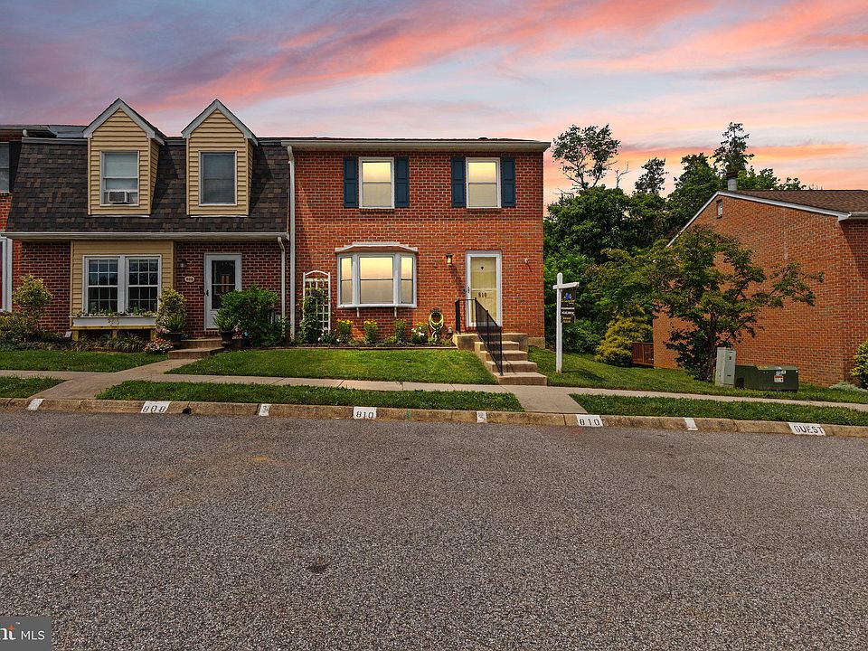 1st image of 810 Chesney Ln