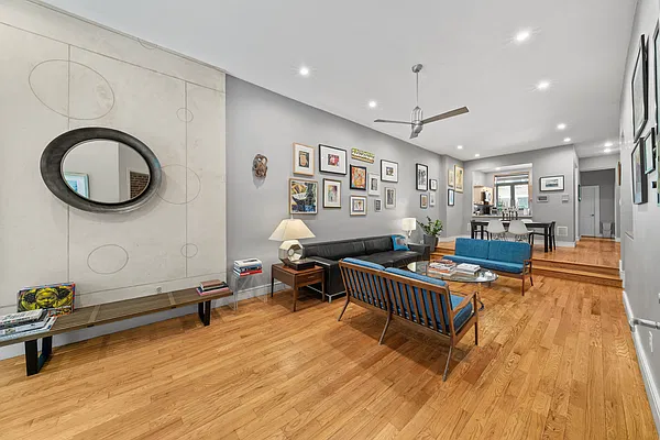 Living room, photo 1