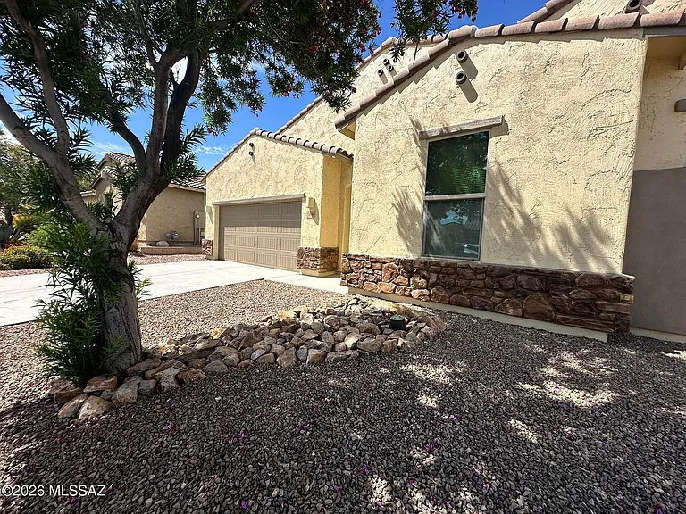 5896 W Yuma Mine Cir — Photo 16