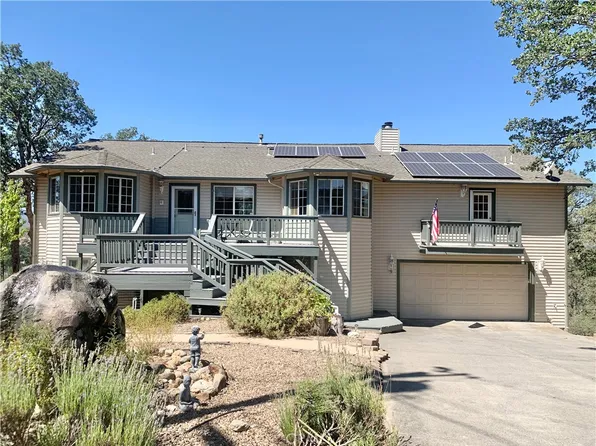 18076 Vista Point Ct, Hidden Valley Lake, CA 95467