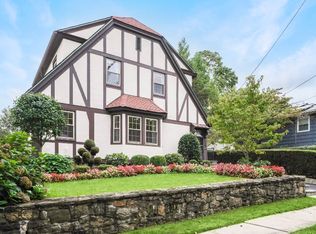 555 3rd Ave, Pelham, NY 10803