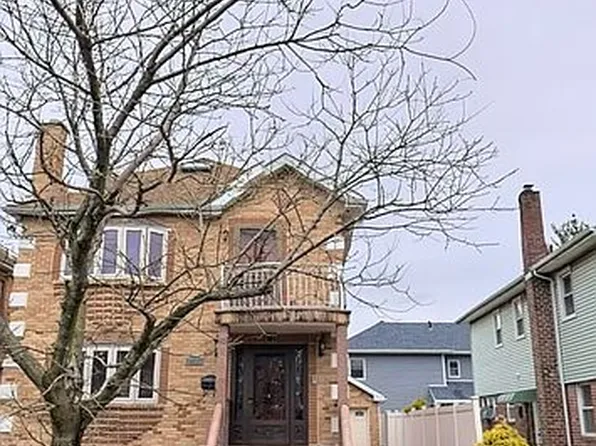 16813 81st Ave, Jamaica, NY 11432