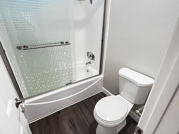 4th image of 7720 Crescent Ave #11