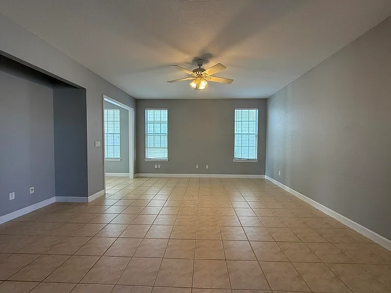 3640 Biltmore Ave — Photo 6