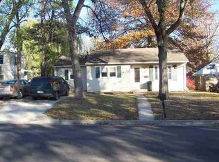 106 N 7th St, Clinton, MO 64735