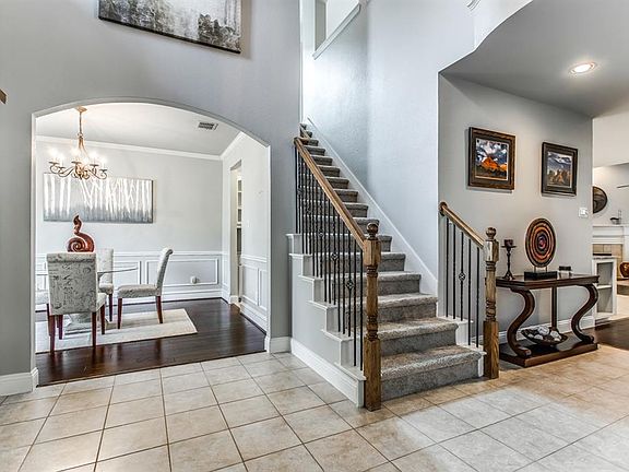 3rd image of 4505 Kingsway Ln