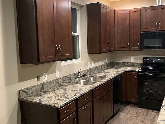 5th image of 1620 La Plata Ct