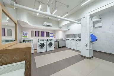 569 Broadview Ave #D12 — Photo 9