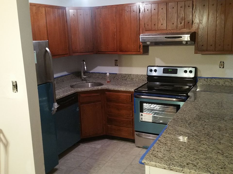2nd image of 91 Arrowood Rd Unit E