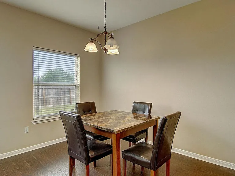 7538 Angelwing Dr — Photo 11
