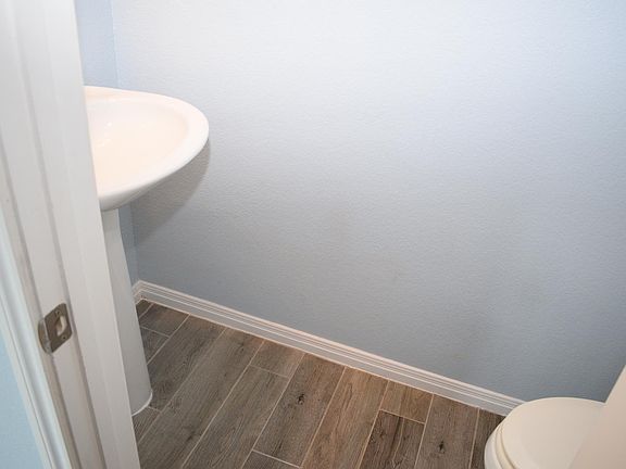 5th image of 1900 Little Elm Trl APT 33