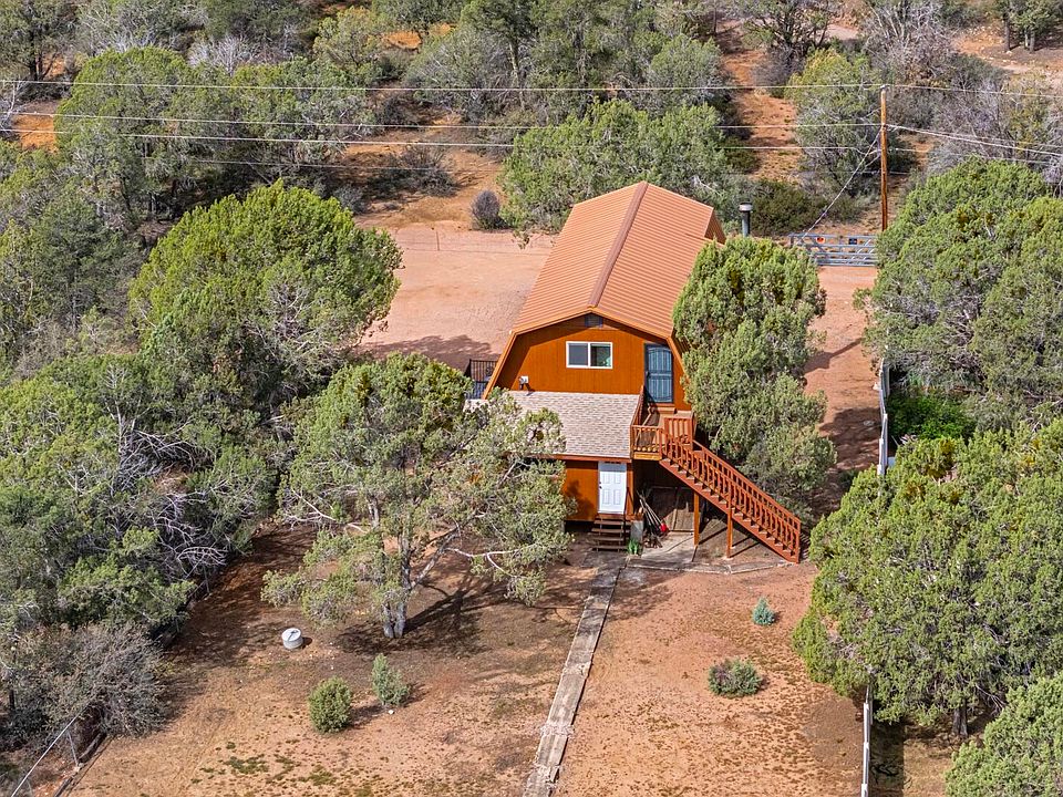 1st image of 267 W Round Valley Rd