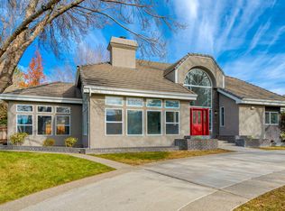 5700 E Hidden Valley Dr, Reno, NV 89502