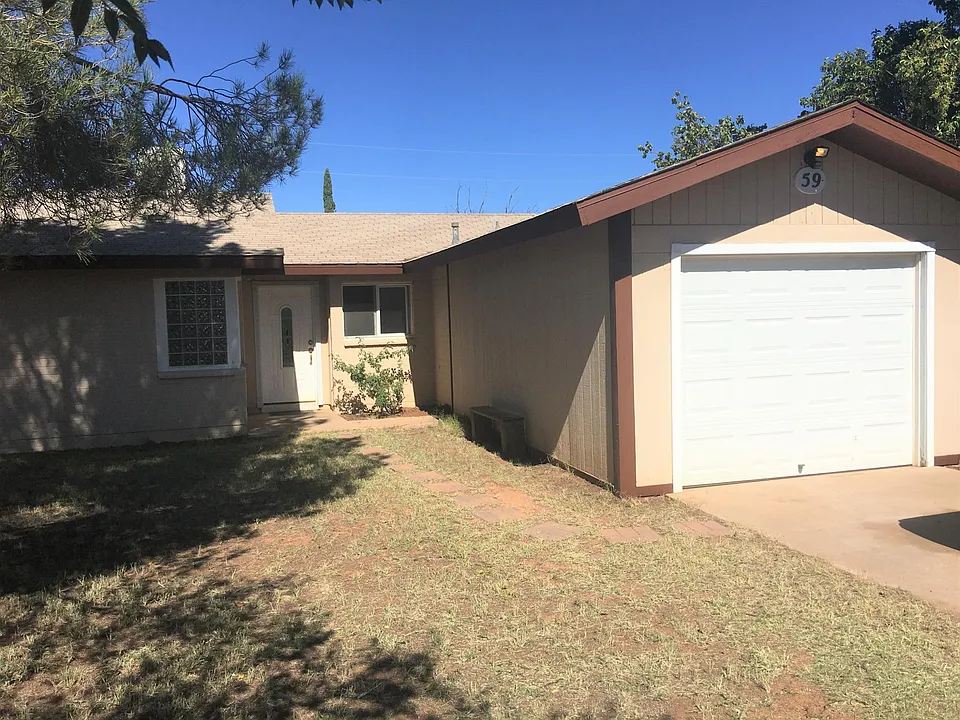 59 W Martin Dr