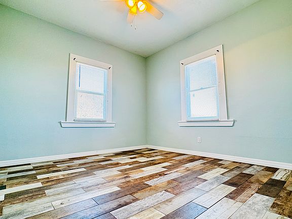 3rd image of 149 S Hollywood Ave APT 7