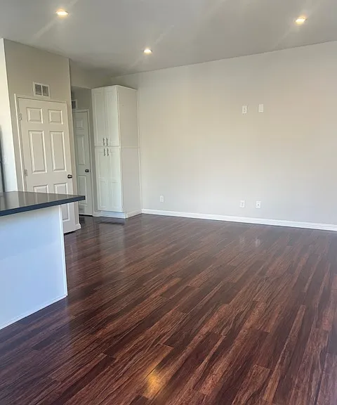 418 S Rexford Dr #C — Photo 8