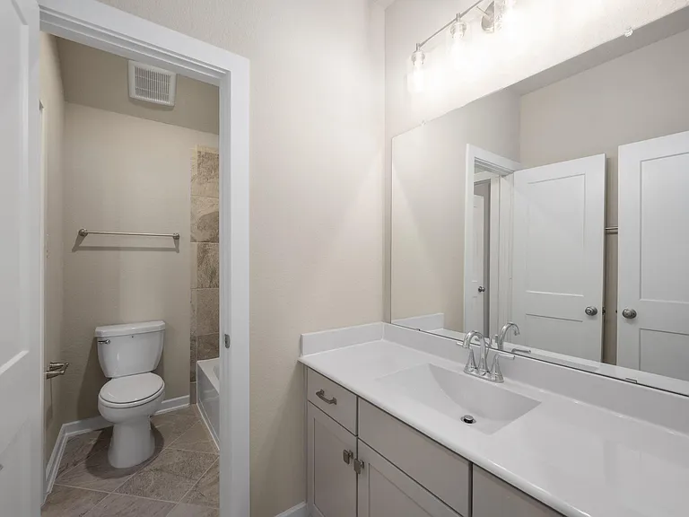 932 Malibu Shore Ln — Photo 20