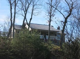 351 Borden Run Rd, Fincastle, VA 24090