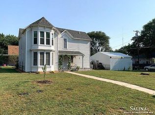 403 E 6th St, Minneapolis, KS 67467