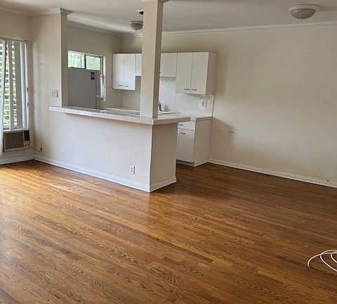 3rd image of 1229 N Spaulding Ave