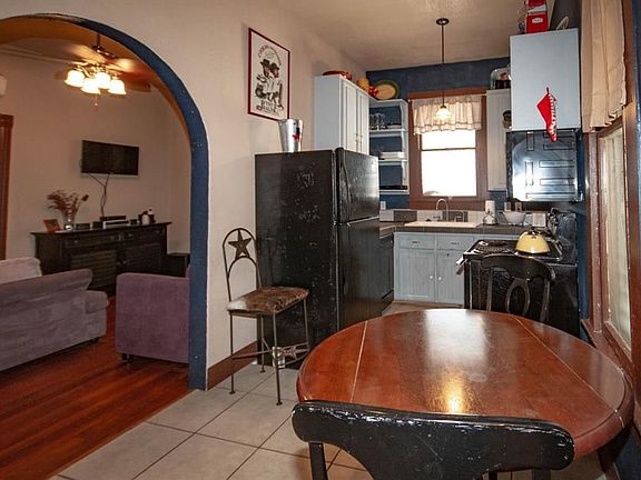 4th image of 3528 Avenue Q #1