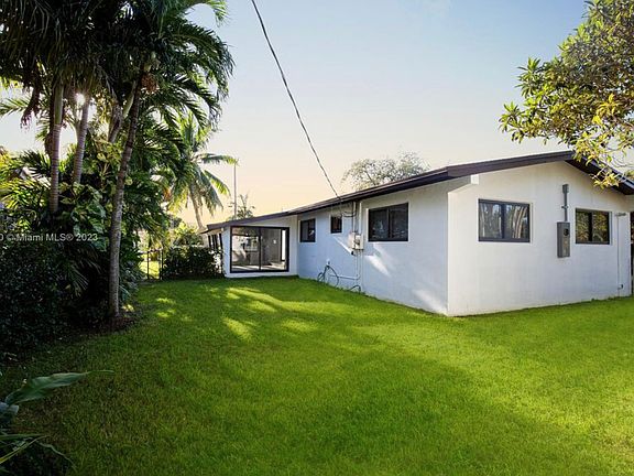 4th image of 21341A NE 25th Ct #A