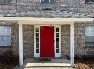 122 Woodhouse Ln APT A, Savannah, GA 31406