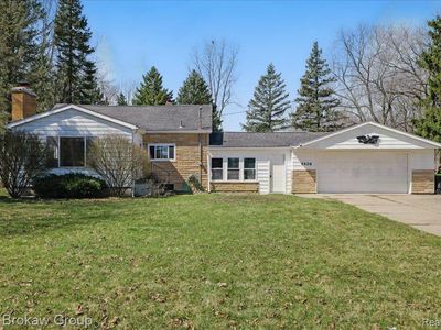 4426 Morrish Rd, Swartz Creek, MI, 48473