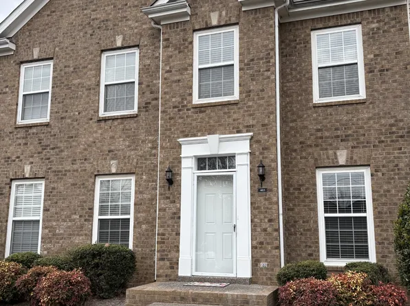 403 Newport Meadows Cir, Thompsons Station, TN 37179