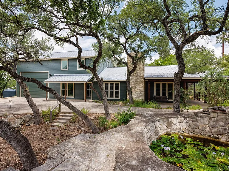 1100 Chapparal Dr — Photo 2
