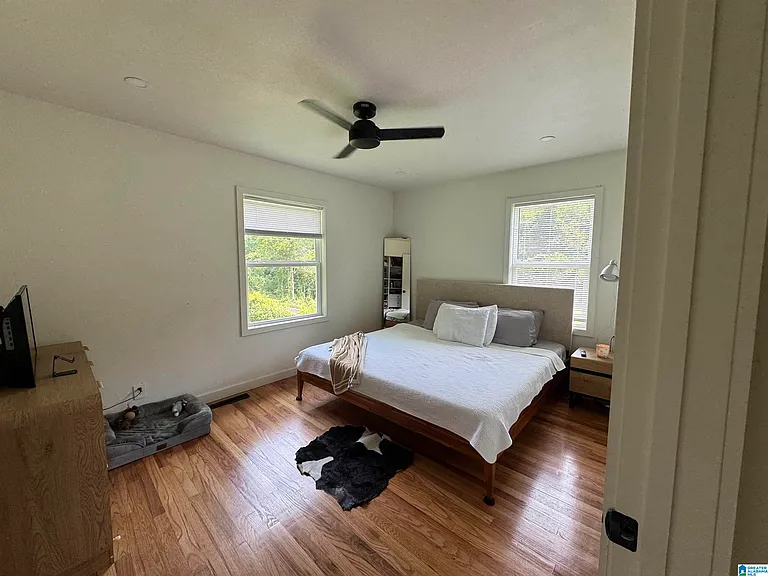801 Central Ave — Photo 10
