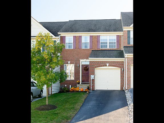 3rd image of 153 Penns Manor Dr